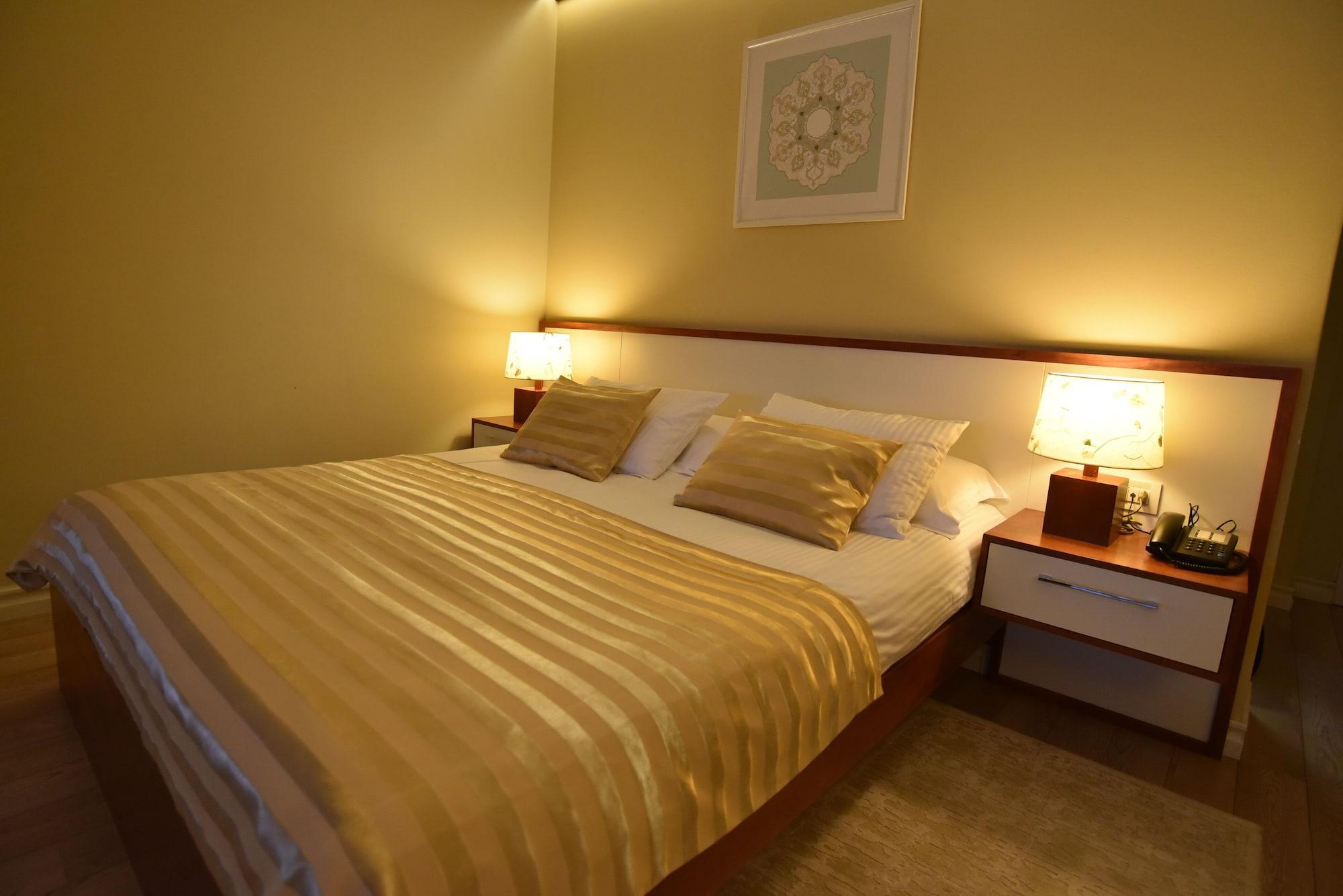 Hotel Sokrat Tirana Exterior photo